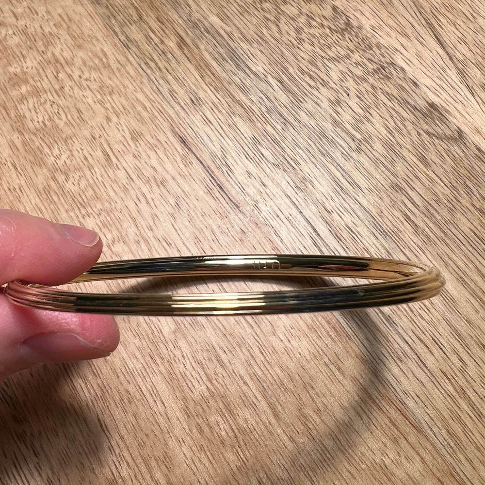 Ursa Major by Kate Jones Fluted Tapered Bangle~ No. 1 / Light - Picture 3 of 5